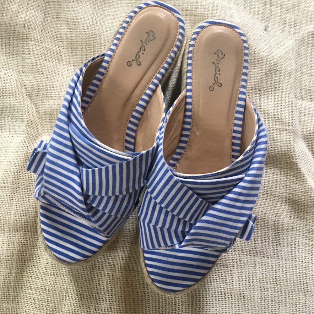 Blue Striped Wedges